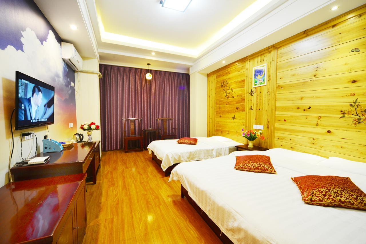 Emeishan Moon Bay Hotel Exteriér fotografie