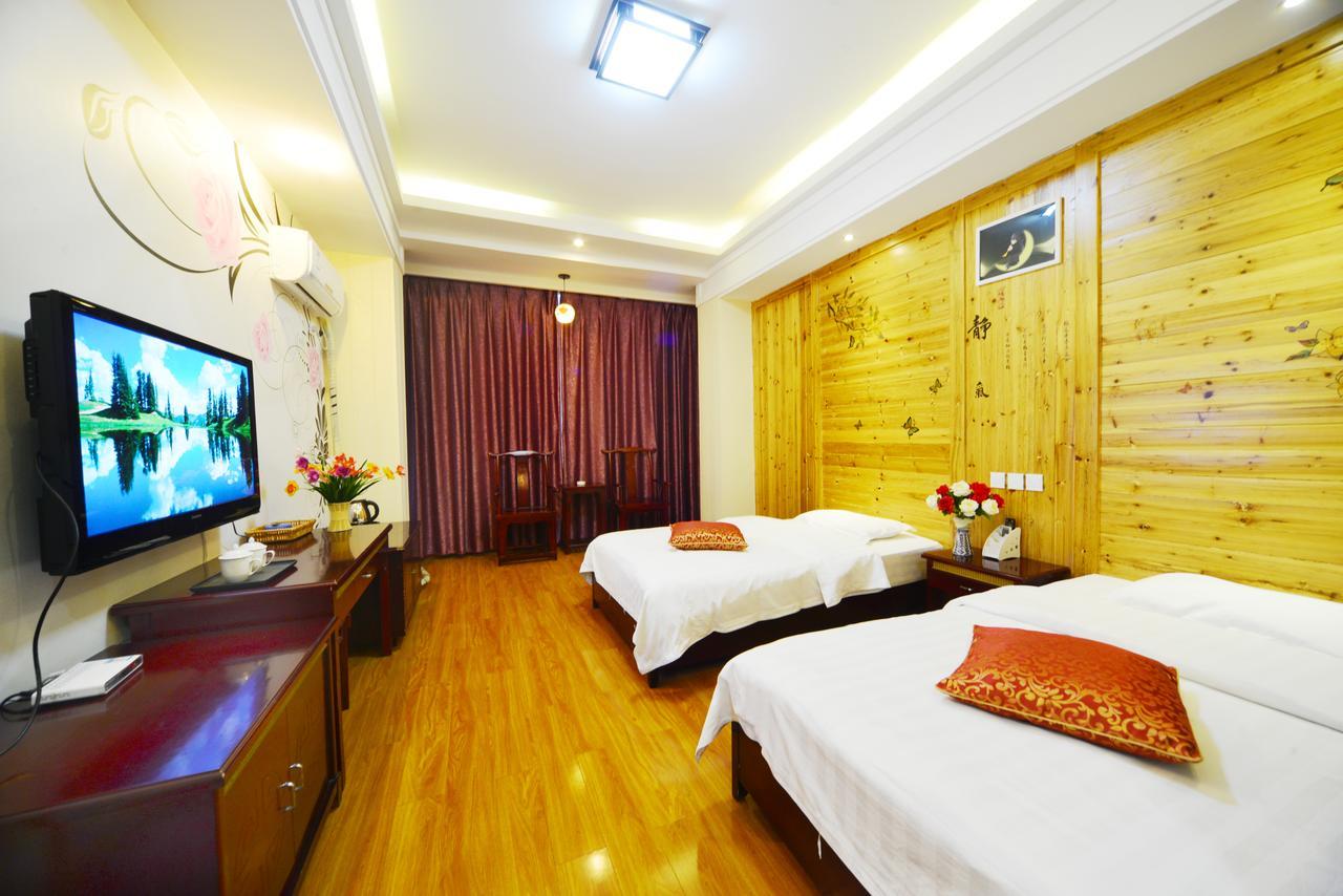 Emeishan Moon Bay Hotel Exteriér fotografie
